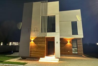 De Vanzare | Vila cu 4 camere | Tunari - 3