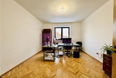 Casa individuala | suprafata utila 360 mp | teren 430 mp | Calea Poplacii - 13