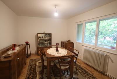Vanzare apartament cu 4 camere renovat recent,imobil reabilitat termic,lift - 8