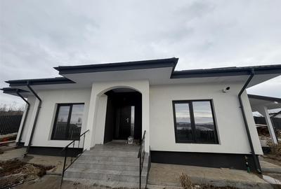 Casă cu 4 camere în Vorovești