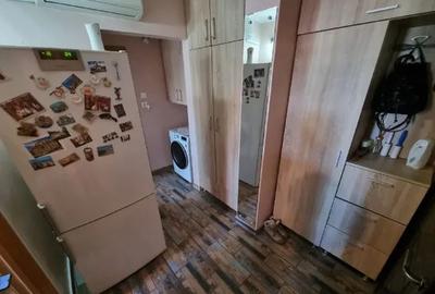 Apartament cu 2 camere decomandat, mobilat în Anda