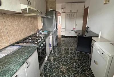 Apartament cu 4 camere decomandat, mobilat în Mănăștur