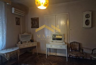 Apartament 4 camere+anexa 2 camere pe Malul Muresului/Str. Praporgescu - 12