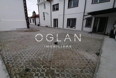Apartament cu 3 camere decomandat în Turnișor