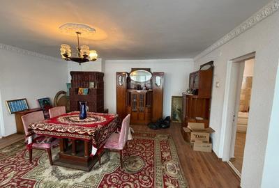 Casa 6 camere, Zavoiului, strada linistita - 4