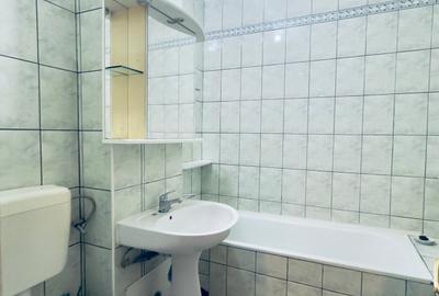 Apartament de inchiriat cu 3 camere in Racadau, et 5/8 cu loc de parcare - 12