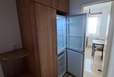 INCHIRIEZ apartament 2 camere in VLAICU (Lebada) 260 euro - 7