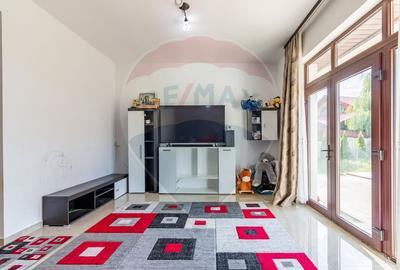 Casă / Vilă cu 6 camere de vânzare in Tartasesti, Dambovita - 1