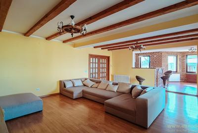 Casă nouă, intrare Stupini - 3