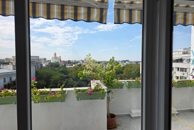 3 camere cu terasa si vedere superba in Cismigiu – Brezoianu centrala proprie - 34