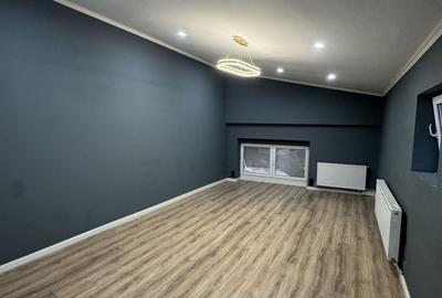 Spațiu comercial complet echipat - 15