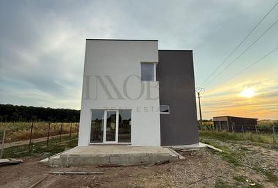 Casă individuală cu 4 camere în Snagov