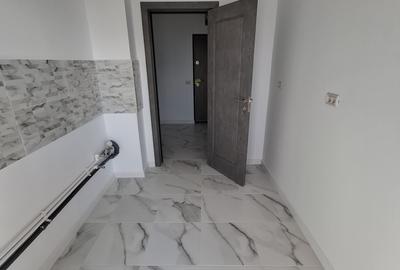 Tomis Nord (Ciresica)- 2 camere decomandate,  totul nou - 115.000euro - 21