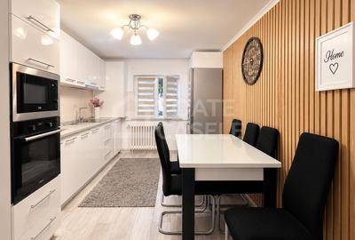 Apartament cu 3 camere decomandat, mobilat în Mărăști