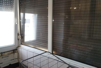 Apartament cu 2 camere zona Decebal - 5