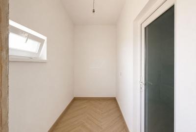 COMISION 0! Duplex cu 5 camere. Garaj. Toate utilitatile. - 7