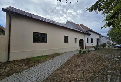 Casă individuală cu 2 camere în Cenad