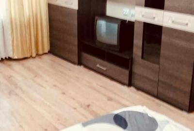 Garsonieră decomandată în Tineretului