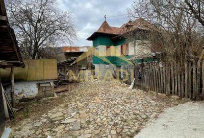 VANZARE CASA  TEREN - 10