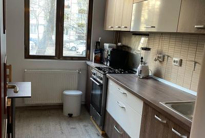Apartament 3 camere mobilat si utilat la parter din 4 etaje. - 14