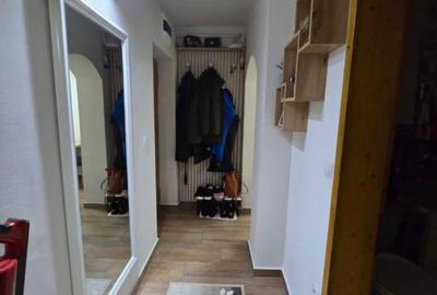 Apartament de închiriat – Bd. Decebal - 7