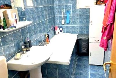 APARTAMENT 1 /8 BL 1991  78 MP  APROPRIERE SCOALA 81  METROU VEDERE MIXTA HOL H - 9