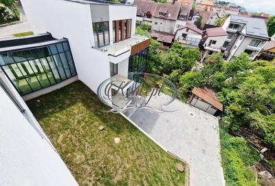 Spațiu comercial, de 670.00 mp, în Zorilor