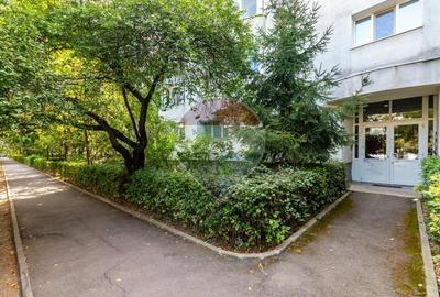 Apartament de vanzare 3 camere Aviatiei - 13