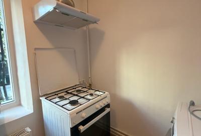 Garsoniera de inchiriat cu centrală proprie situată în zona Vitan - Mihai Bravu - 7