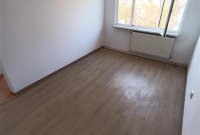 Apartament cu 2 camere semidecomandat în Apollo
