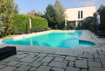Apartament cu 3 camere decomandat, mobilat în Pipera