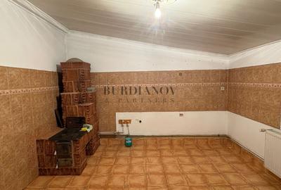 Casă cu 6 camere de vânzare | Jud. Călărași | Nicolae Bălcescu - 9