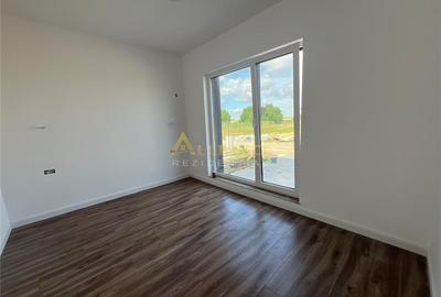 CASA PARTER-4 CAMERE- TEREN 450 MP-STR.AVIATORILOR - 7
