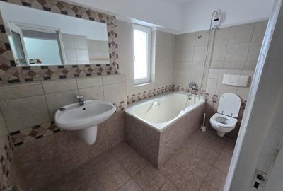 Bd. Unirii | Duplex 4 camere | 120 mp | Terasă | Etaj 6+7 | 1.000 € - 8