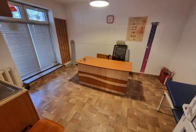 Apartament cu 2 camere nedecomandat în Tudor Vladimirescu