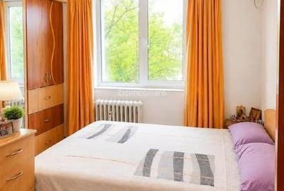 Apartament cu 3 camere decomandat, mobilat în Dristor