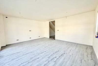 Comision 0%- Duplex cu 4 camere si anexa de 40 mp in  centrul Mosnitei Noi - 5