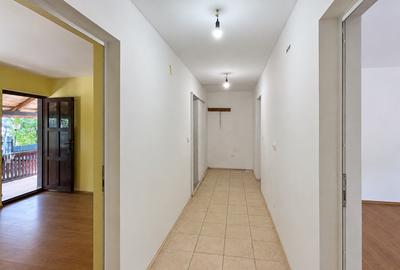 Uricani – Miroslava Două Case în Una – Ideală pentru 2 Familii, 1330 mp teren, La doar 3 minute de Mall Moldova sau Metro - 19