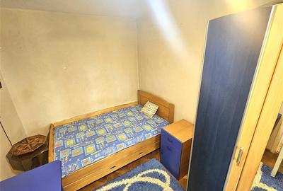 Tatarasi-Piata Chirila, apartament cu 2 camere, etaj  intermediar - 3