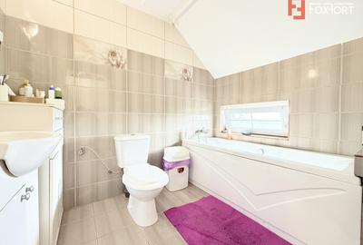 Casa cu 5 camere, 219 mp utili si 588 mp teren, de vanzare in Sanmihaiu Roman - 31