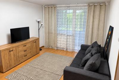 Apartament cu 4 camere semidecomandat, mobilat în Dristor