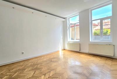 Armeneasca Casa singur curte/ 12 camere/ 325mp / It / Creatie/ - 4