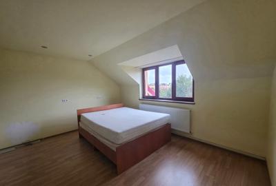 Vand casa singur in curte cu garaj, pod si foisor Sanpetru-Bod - 16