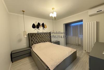 Apartament cu 2 camere decomandat, mobilat în Casa de Cultură