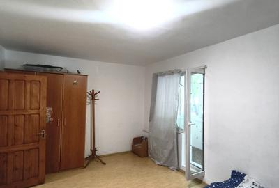 Apărătorii Patriei – Berceni – Garsoniera – 320 EUR - 2
