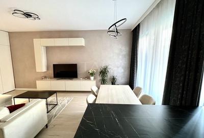 Apartament cu 2 camere semidecomandat, mobilat în Central