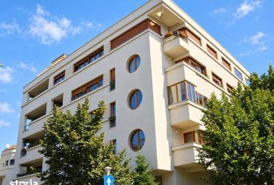 Apartament cu 5 camere decomandat, mobilat în Aviatorilor