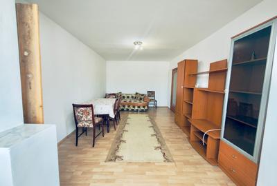 Apartament de inchiriat cu 3 camere in Racadau, et 5/8 cu loc de parcare - 2