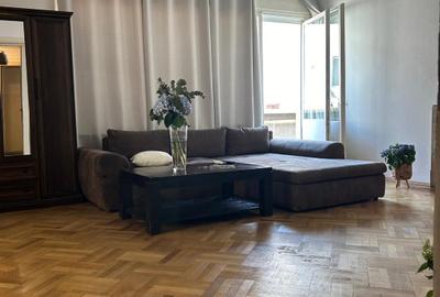 Apartament cu 2 camere semidecomandat în Armeneasca