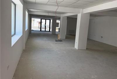 Spatiu Comercial - 200 mp - Showroom - Comert - Servicii - 3